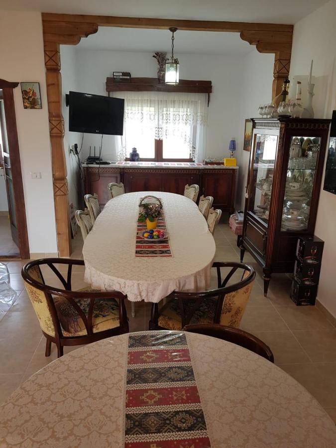 Verada Tour Guest House Somova Екстериор снимка